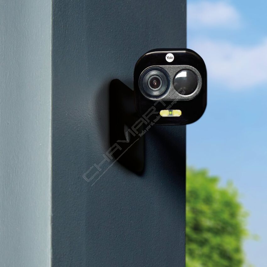 Câmara Yale Wi-Fi para entrada - Luz e Sirene